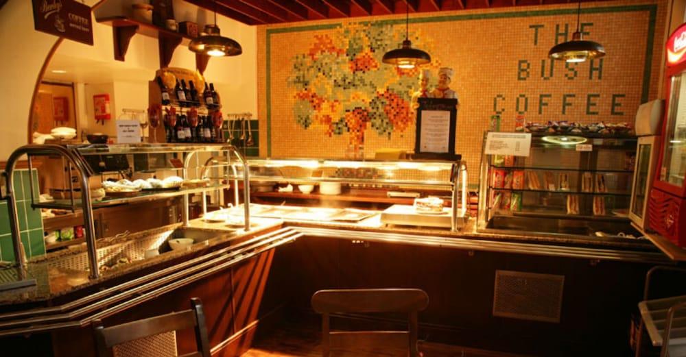 Bush Hotel County Leitrim 외부 사진
