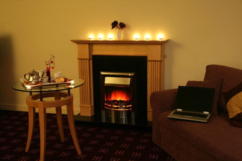 Bush Hotel County Leitrim 외부 사진