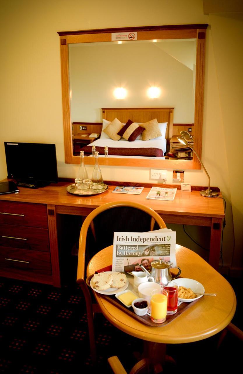 Bush Hotel County Leitrim 외부 사진