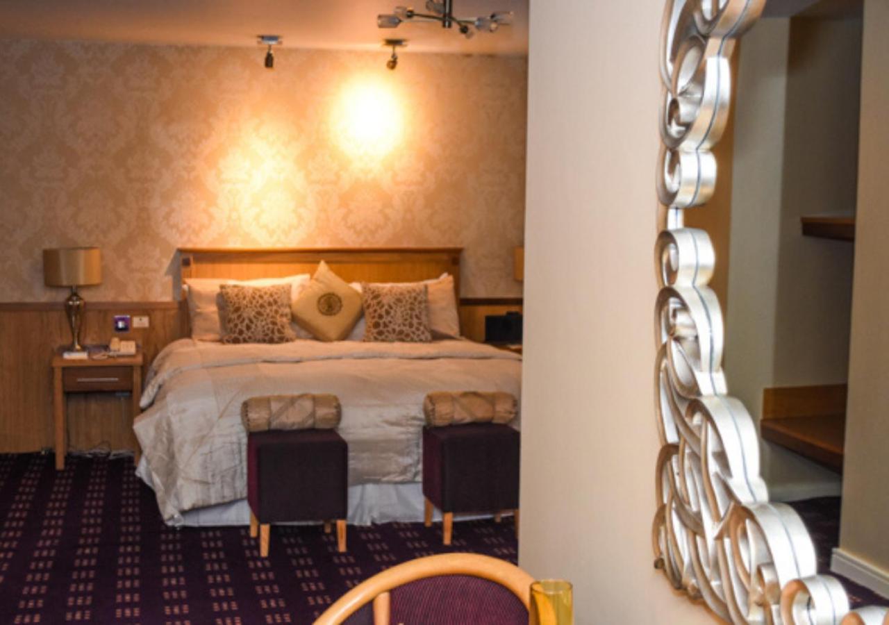 Bush Hotel County Leitrim 외부 사진