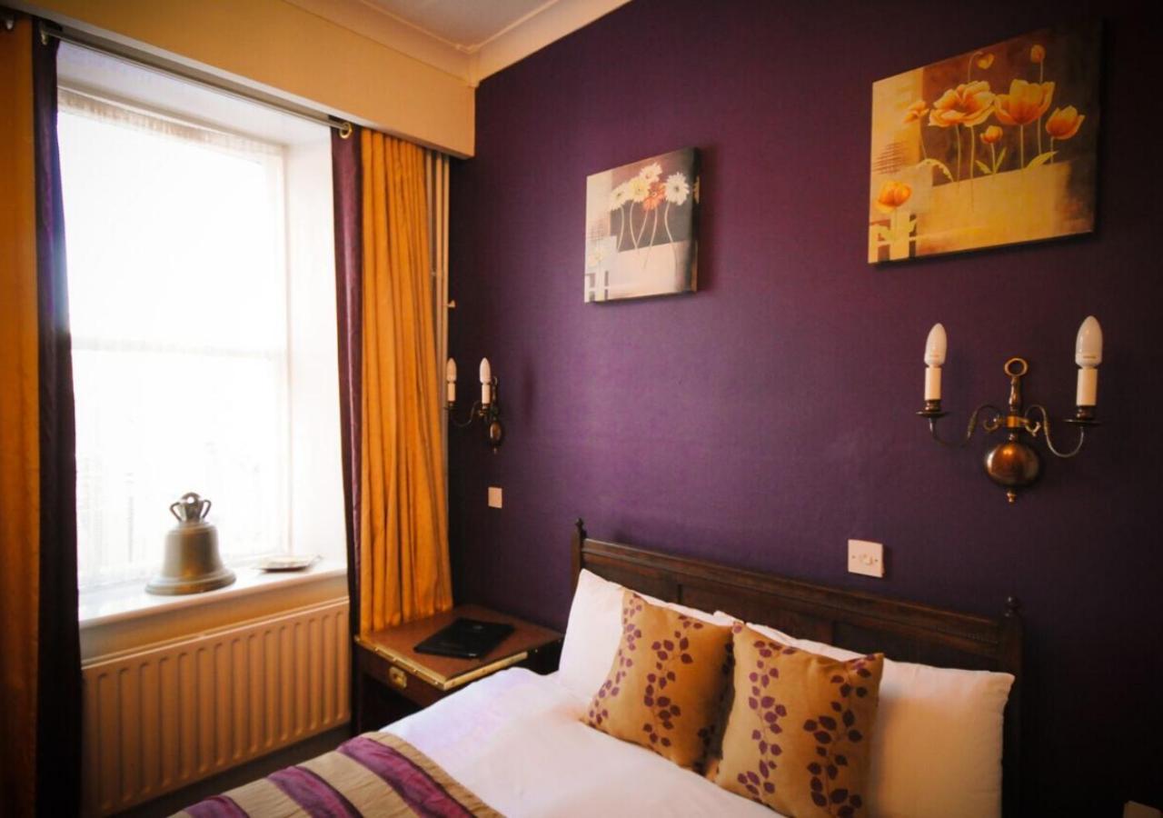 Bush Hotel County Leitrim 외부 사진